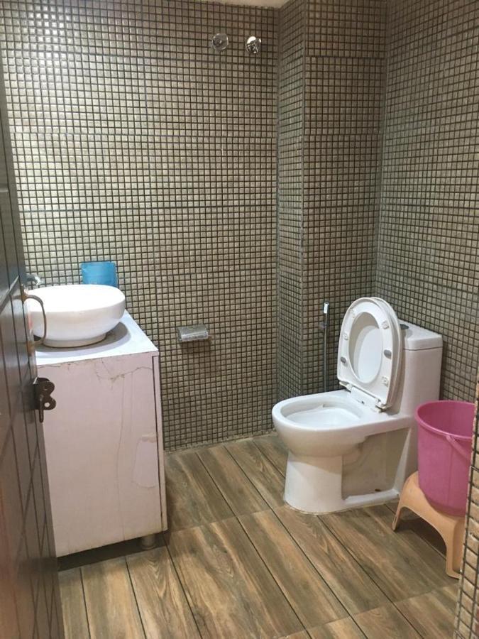 Hotel Devoy Inn By Namastexplorer Tapovan רישיקש מראה חיצוני תמונה