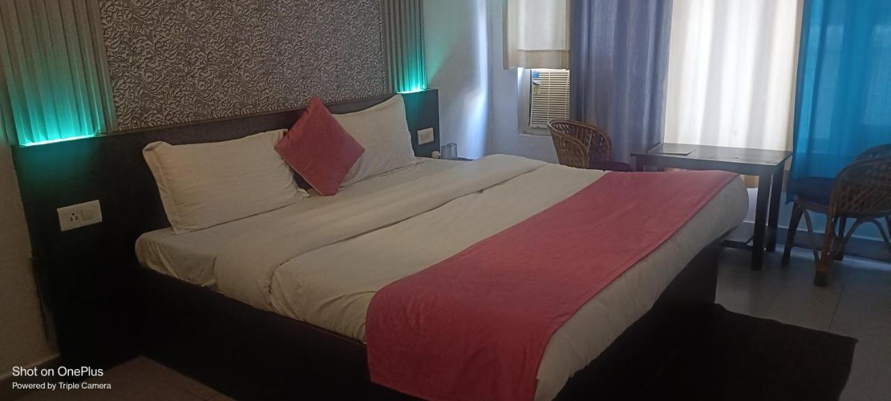 Hotel Devoy Inn By Namastexplorer Tapovan רישיקש מראה חיצוני תמונה